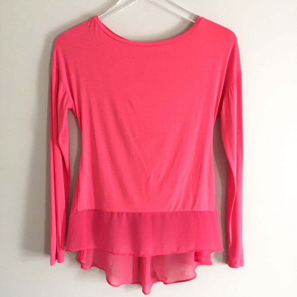 Elie Tahari Pink Chiffon Hem Blouse